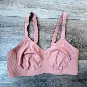 Le Mystere Bra Unlined Smooth Shape Wirefree Adjustable Bralette Medium